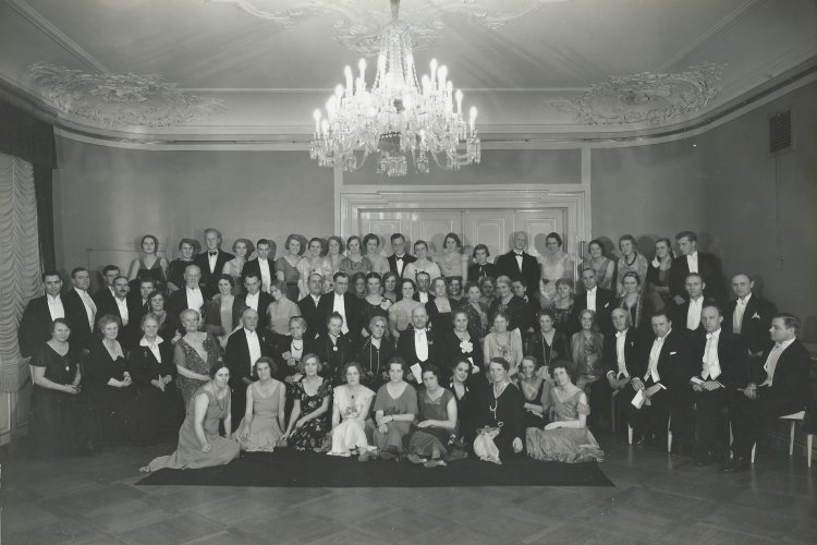 Tuxen-Samfundets slægtsmøde 1933. Klik for at se en detaljeret deltagerliste